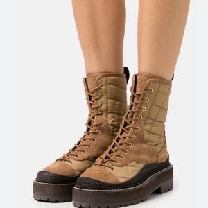 Sandro Telanes Chunky Combat Boots. Size 37